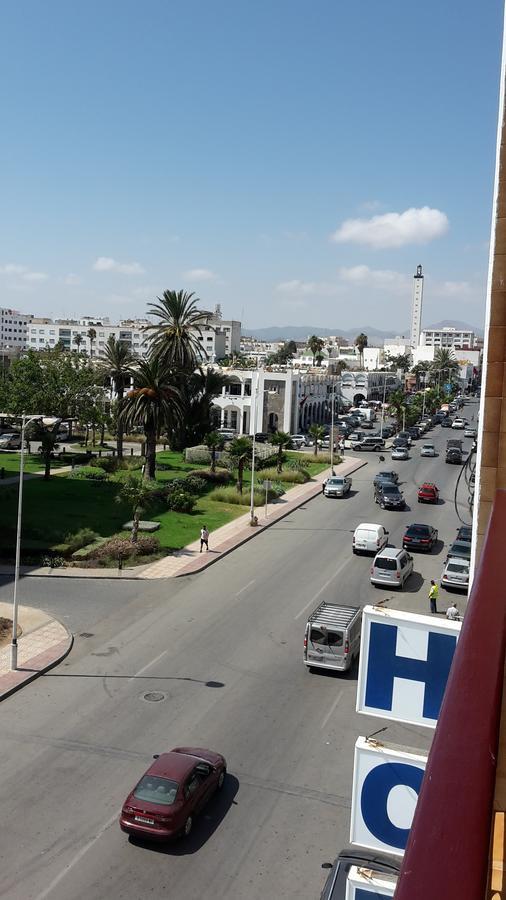 Hotel De La Mediterranee Nador Esterno foto